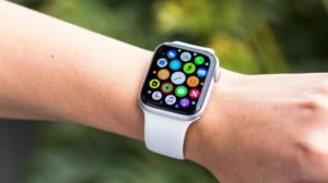 Apple Watch SE Smart