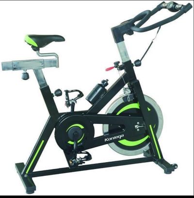 World Fitness Spinning Bike 150 kg Stationary Bike for home or gym exercises |   Fitness Machines |  Sports Equipements