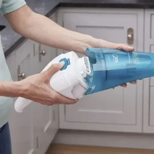  بلاك اند ديكر مكنسة يدوية 3.6 فولت للرطب والجاف