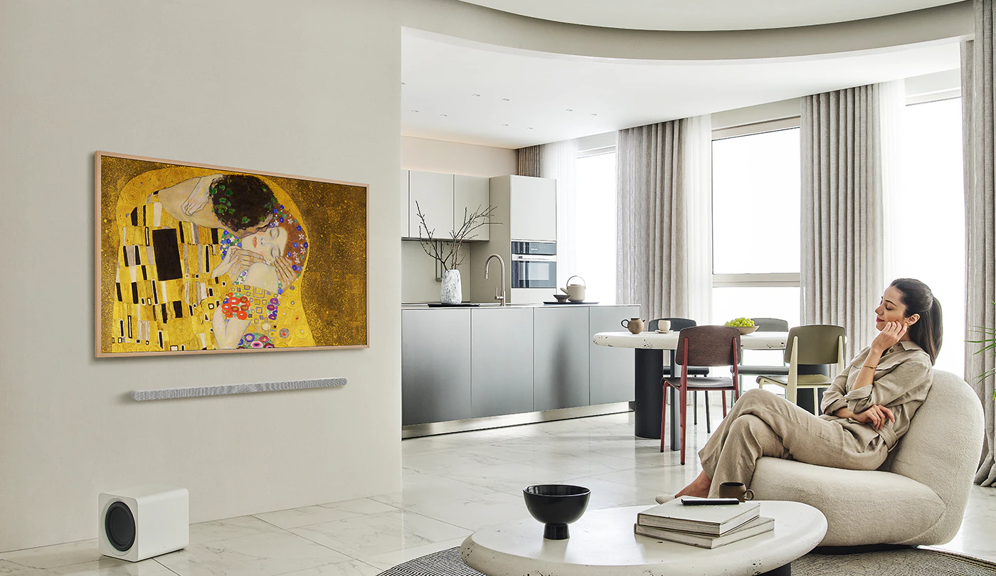 سامسونج إطار لشاشة تلفزيون 75 انش 4 سامسونج إطار لشاشة تلفزيون 75 انش