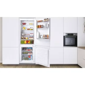 كاندي ثلاجة بلت ان 250 لتر باللون الابيض