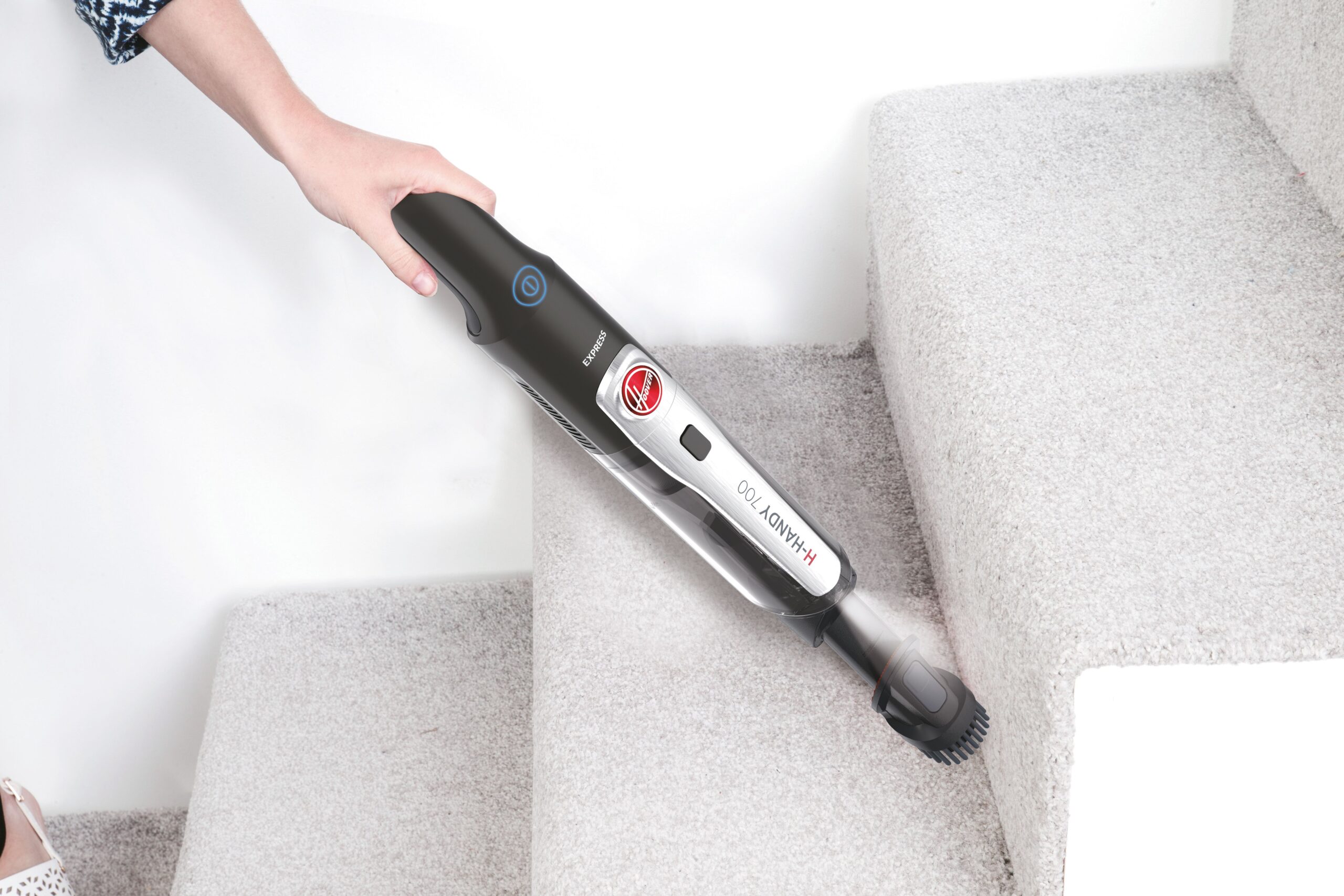 هوفر مكنسة يدوية 700 واط هوفر مكنسة يدوية 700 واط