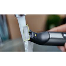 فيليبس ماكينة حلاقة ون بليد برو للوجه و الجسم