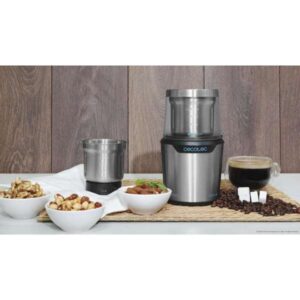 قدرة 300 واط، هيكل من ستانلس ستيل، حاويتان للتوصيل الجاف والرطب، شفرات مطلية بالتيتانيوم، سعة 90 غرام.