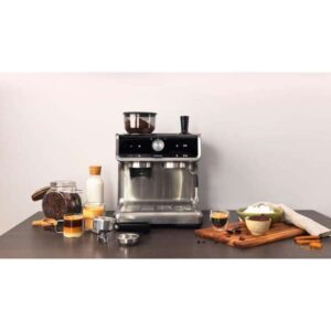 ضغط 20 بار، مطحنة حبوب مدمجة بـ 30 مستوى طحن، فوهة بخار، خزان ماء 2.5 لتر كبير، تشطيب من الفولاذ المقاوم للصدأ.