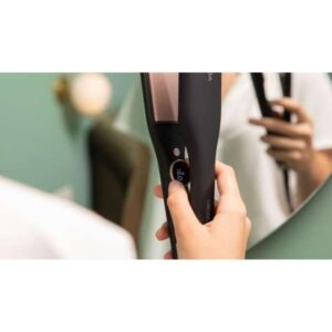 صفائح واسعة 45 مم مطلية بالسيراميك، حرارة قابلة للتعديل 140-220 °C، تقنية أيونية، إيقاف تلقائي، سلك دوّار، تصفيف آمن.