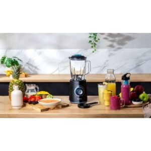 قدرة قصوى 2000 واط، 5 سرعات + وضع Turbo، كوب زجاجي مقاوم للحرارة بسعة 1.5 لتر، ست شفرات من الفولاذ المقاوم للصدأ، مرفقات متضمنة.