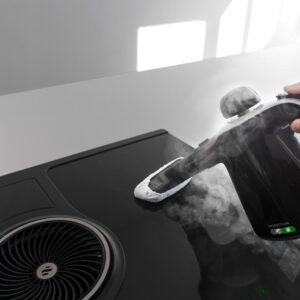 منظف بخار قوي 1100 واط بضغط 3.5 بار وتدفق 40 غ/دقيقة مع خزان كبير وملحقات شاملة لجميع مهام التنظيف.