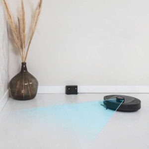 روبوت نظيف 4-في-1: يكنس، يشفط، يمسح، ويفرك؛ شفط 7000 باسكال؛ بطارية ليثيوم 3200 mAh تدوم 170 دقيقة؛ ملاحة بالليزر.