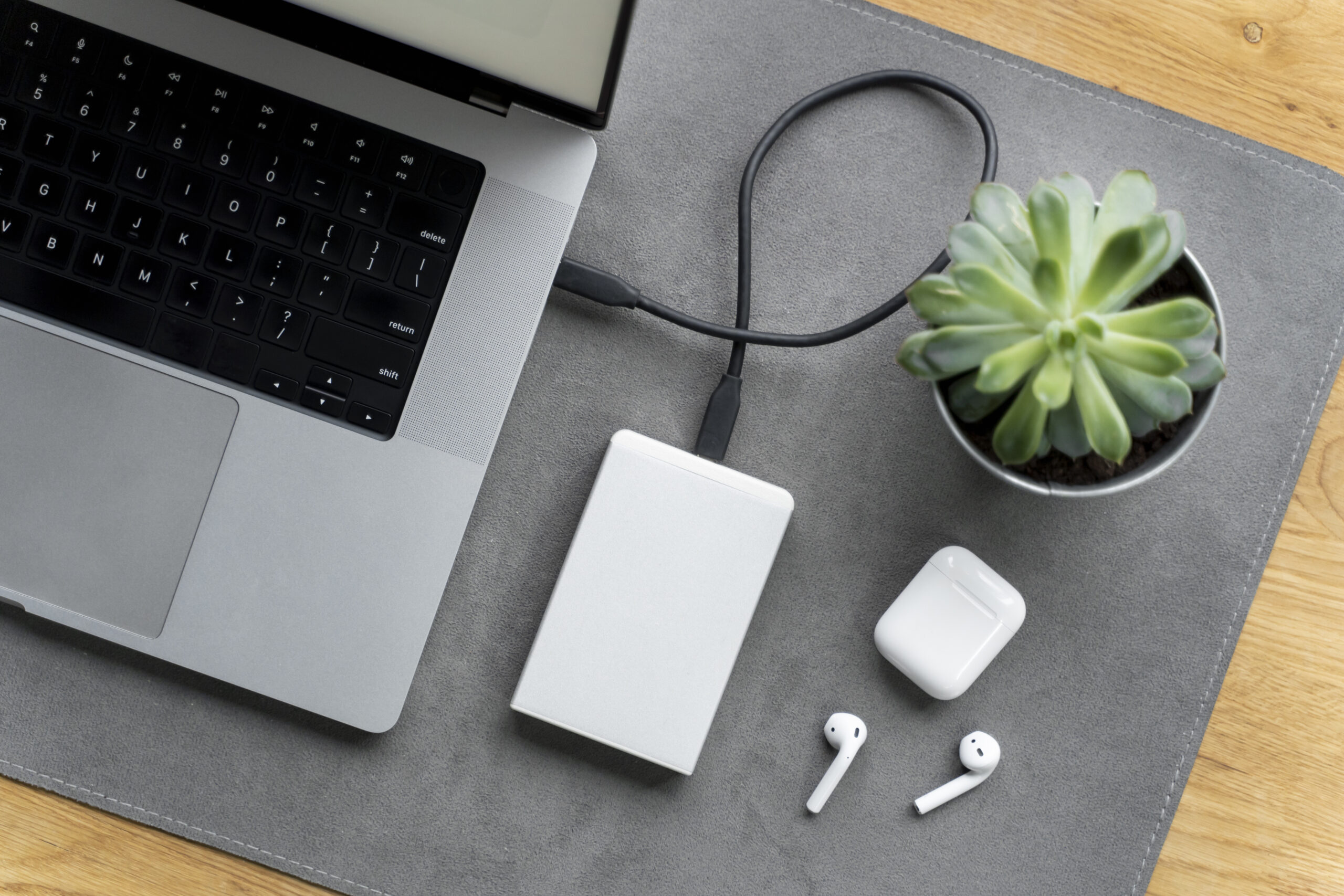 الأجهزة الإلكترونية من ليدرز سنتر