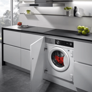 AEG Washing Machine 7 kg 1200 cycles in white color