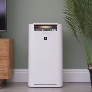  شارب جهاز تنقية هواء باللون ابيض