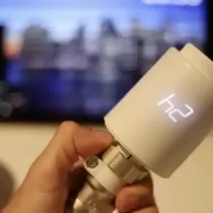 سونوف صمام رادياتير ذكي لتحكم بالتدفئة 