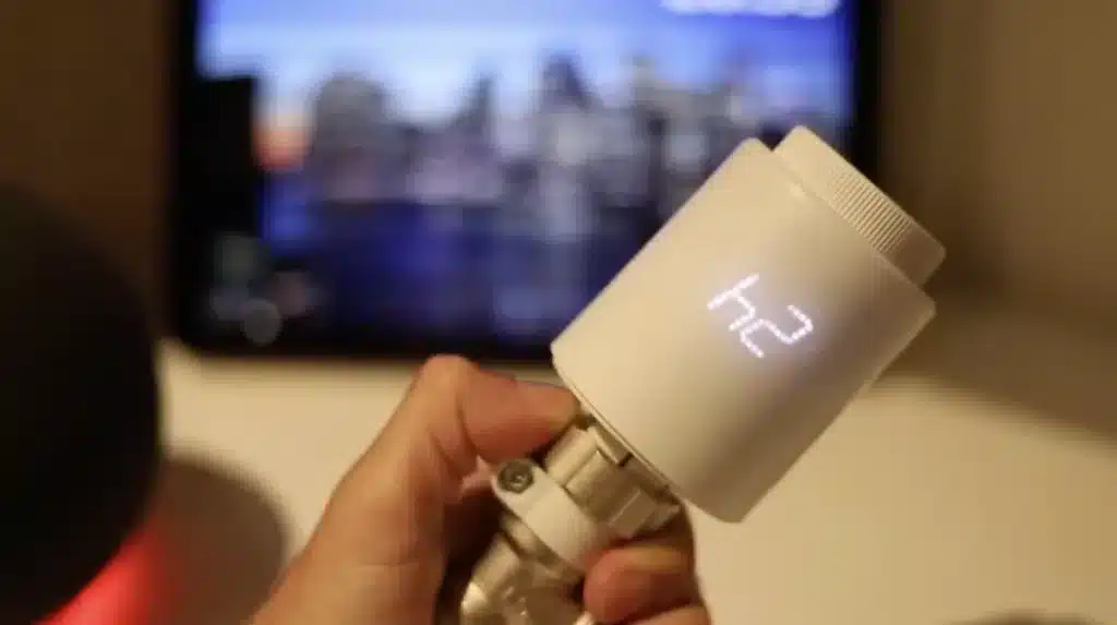 سونوف صمام رادياتير ذكي لتحكم بالتدفئة سونوف صمام رادياتير ذكي لتحكم بالتدفئة