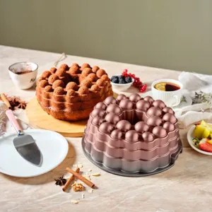 كاراجا قالب كيك سيليست باللون روز جولد