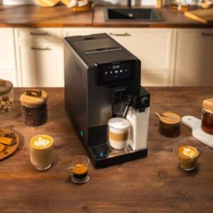 Cremmaet Latte Compact is a fully automatic coffee machine with 19 bar pressure, Thermoblock system, built-in 5 degree grinder, 400 ml milk tank, touch screen and 6 different coffee drinks.
