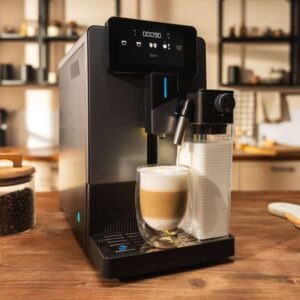 Cremmaet Latte Compact is a fully automatic coffee machine with 19 bar pressure, Thermoblock system, built-in 5 degree grinder, 400 ml milk tank, touch screen and 6 different coffee drinks.