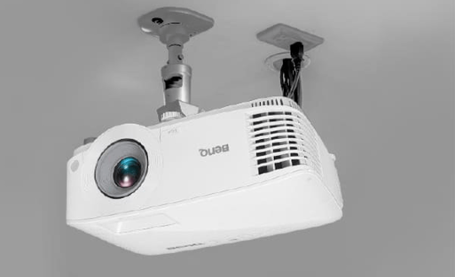 ما هي أفضل أنواع البروجكتر؟